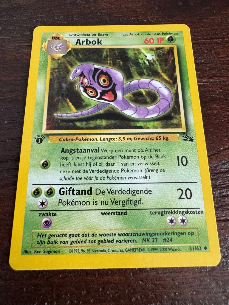 Diverse Pokémon 1st edition Fossil Nederlandse kaarten, Ophalen of Verzenden, Zo goed als nieuw, Meerdere kaarten