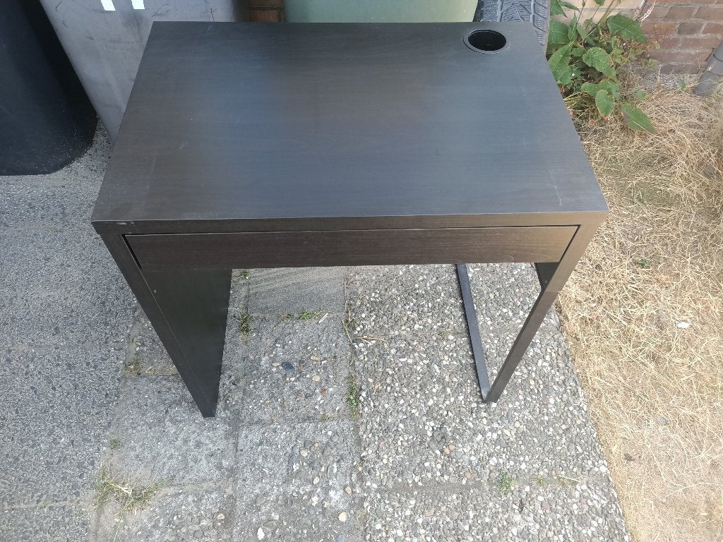 Ikea bureau Micke zwartbruin, Ophalen, Zo goed als nieuw, IKEA, Overige typen