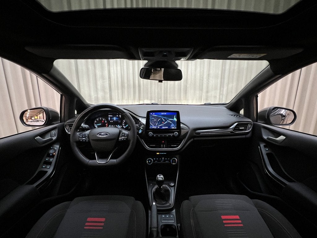 Ford Fiesta 1.0 EcoBoost Hybrid ST-Line *Panoramadak* OrgNL!, Auto's, Ford, Voorwielaandrijving, Stof, Gebruikt, 49 €/maand