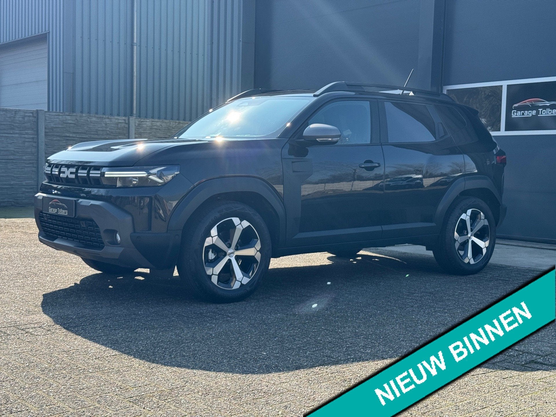Dacia Duster 1.6 Hybrid 140 Journey 360-camera, Carplay, Sto, Auto's, Dacia, Duster, Zwart, Bedrijf, Nieuw