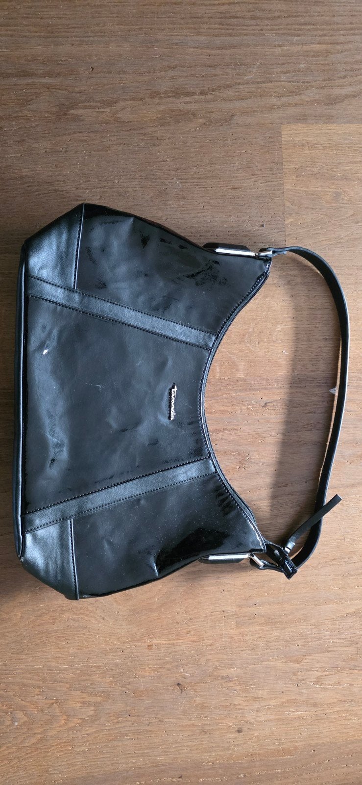 Tamaris Tasje - Zwart Lakleer Schoudertasje, Sieraden, Tassen en Uiterlijk, Tassen | Damestassen, Ophalen of Verzenden, Gebruikt
