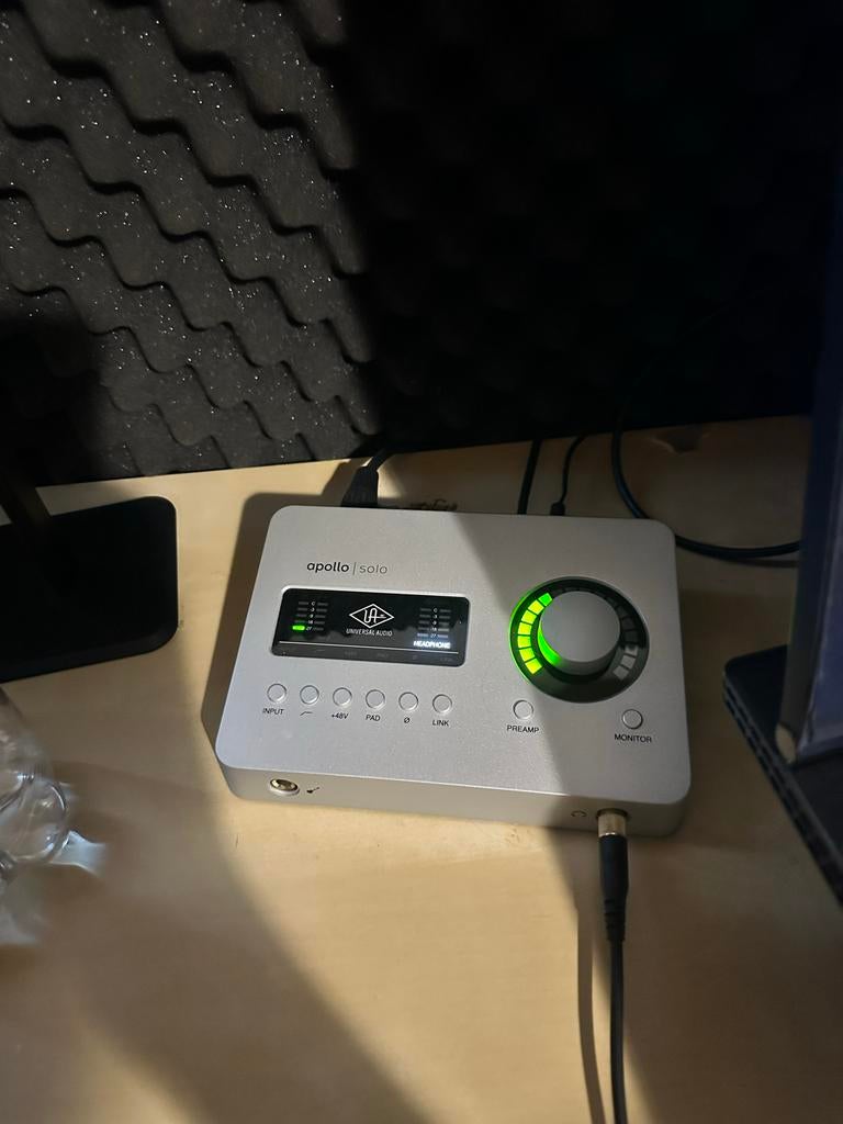 Universal Audio Apollo Solo USB Heritage Edition, Ophalen of Verzenden, Zo goed als nieuw, Minder dan 5 kanalen, Microfooningang