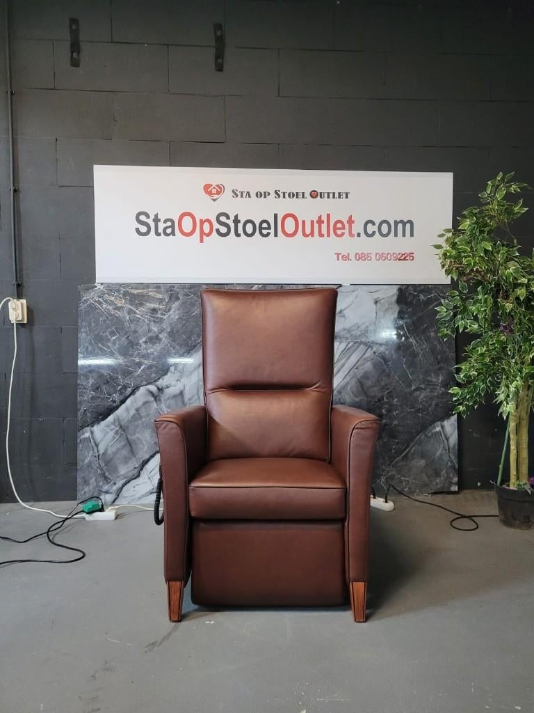 Staopstoel Fitform 267 op accu met kantelfunctie, Minder dan 75 cm, Leer, Ophalen of Verzenden, Zo goed als nieuw