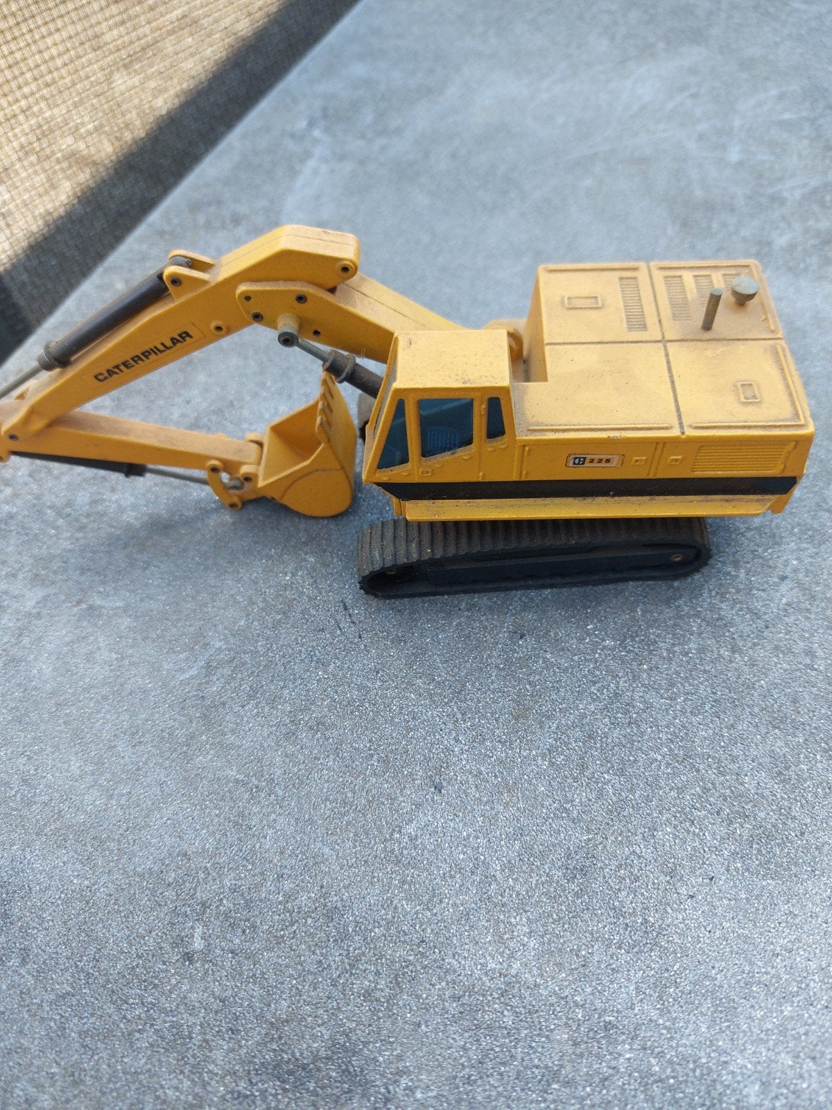 Caterpillar Graafmachine Speelgoedmodel, Ophalen of Verzenden, Gebruikt