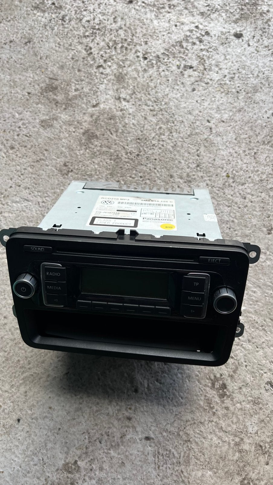 Volkswagen Originele Radio met CD en MP3, Ophalen of Verzenden, Zo goed als nieuw