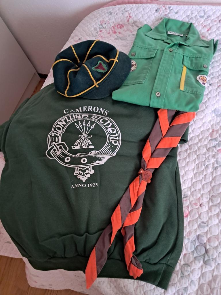 Cameron Duinzwervers scouting tenue maat 164, Ophalen, Gebruikt, Jongen of Meisje, Sport- of Zwemkleding