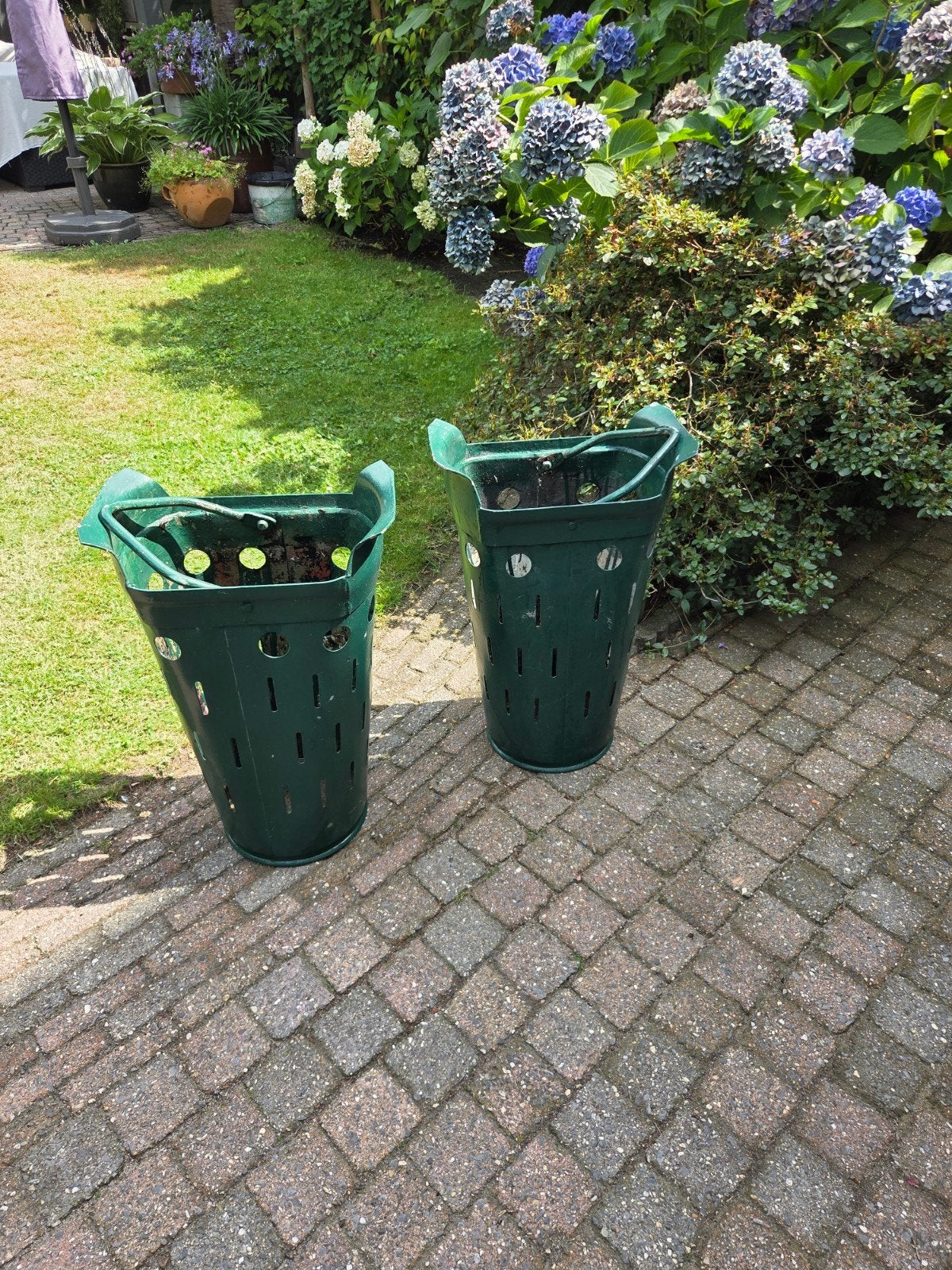 te koop, Tuin en Terras, Bloembakken en Plantenbakken, Ophalen, Rond, Metaal, 60 cm of meer
