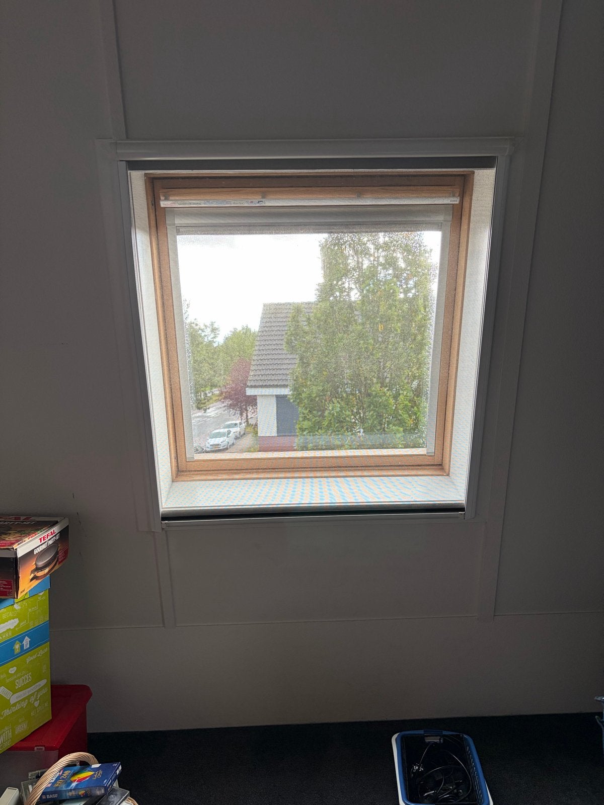 2 stuks horren voor velux dakraam, Ophalen of Verzenden, Gebruikt, Overige typen, Minder dan 200 cm