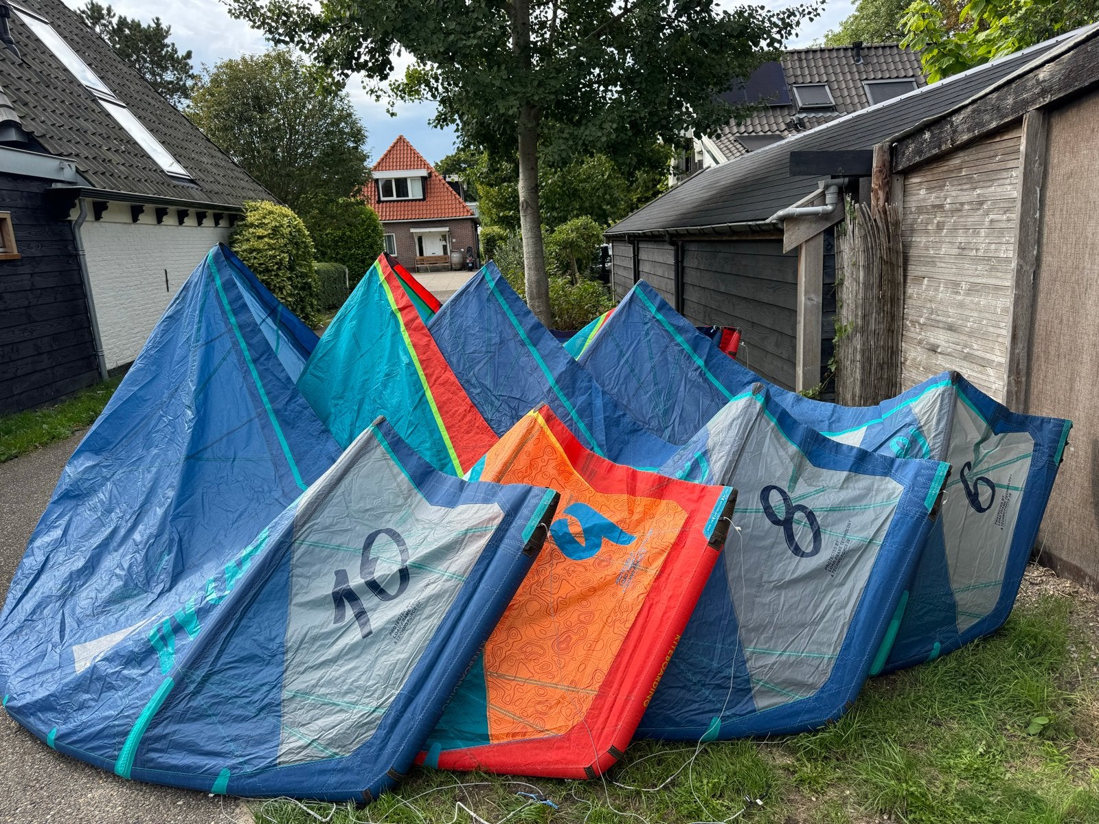 Airush Wave Kitesurf Kite Collectie (5m, 6m, 8m, 9m, 10m), Watersport en Boten, Kitesurfen, Gebruikt, Geen board, Ophalen of Verzenden