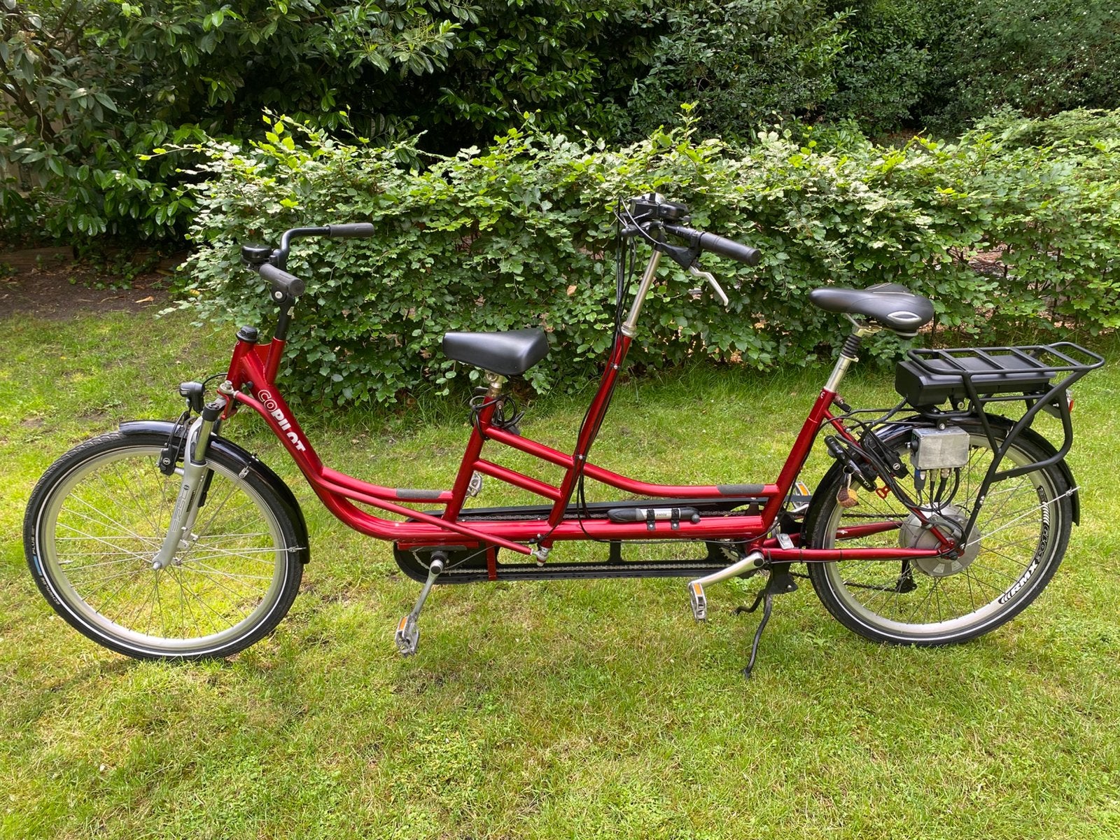 Electrische Tandem Copilot Huka Bikes 26 inch, Fietsen en Brommers, Fietsen | Tandems, Ophalen, Zo goed als nieuw, Minder dan 10 versnellingen