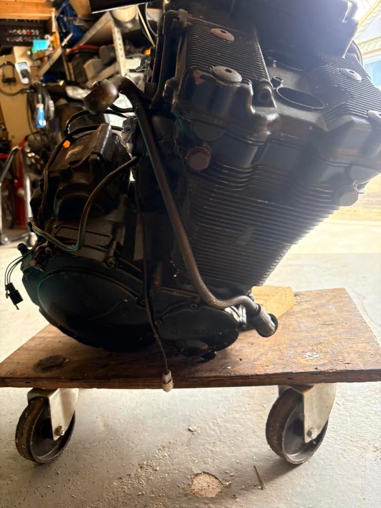 Gsx 1100f, Motoren, Ophalen