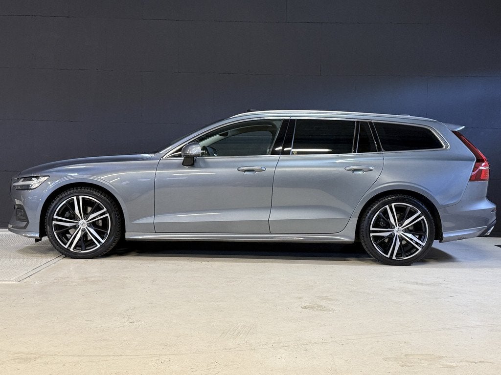 Volvo V60 2.0 B4 Business Pro | R-Design | Stoel/Stuurverwar, Auto's, Volvo, 4 cilinders, 1969 cc, Hybride Elektrisch/Benzine
