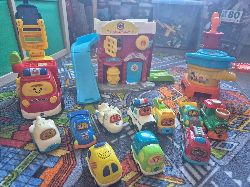 Flinke verzameling Toet Toet Auto's, Kinderen en Baby's, Ophalen, Gebruikt, 2 tot 4 jaar