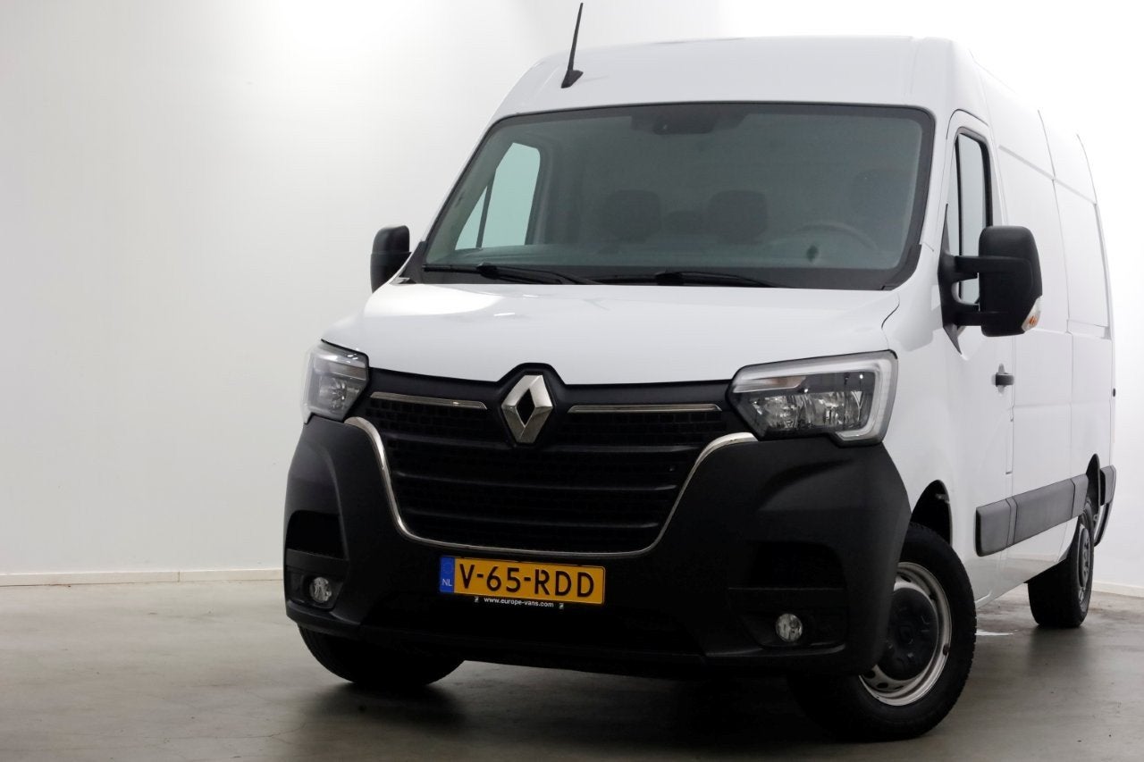 Renault Master T33 2.3 dCi 135pk L2H2 Comfort Airco/Cruise C, Voorwielaandrijving, Dealer onderhouden, 136 pk, Gebruikt