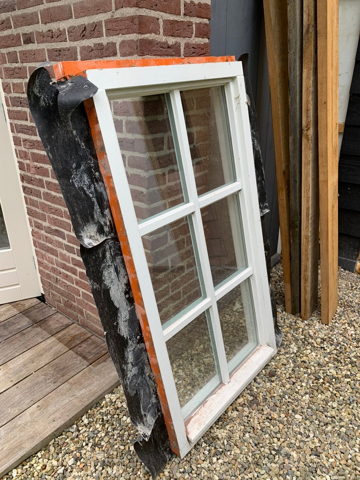 Raamkozijn met roeden en dubbelglas (roeden kunnen eraf), Ophalen, Raamkozijn, Zo goed als nieuw, 75 tot 150 cm