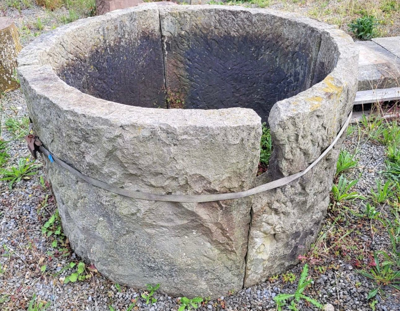 Vierdelige authentieke Bentheimer zandsteen put, Ophalen, Steen, Gebruikt, Minder dan 30 cm