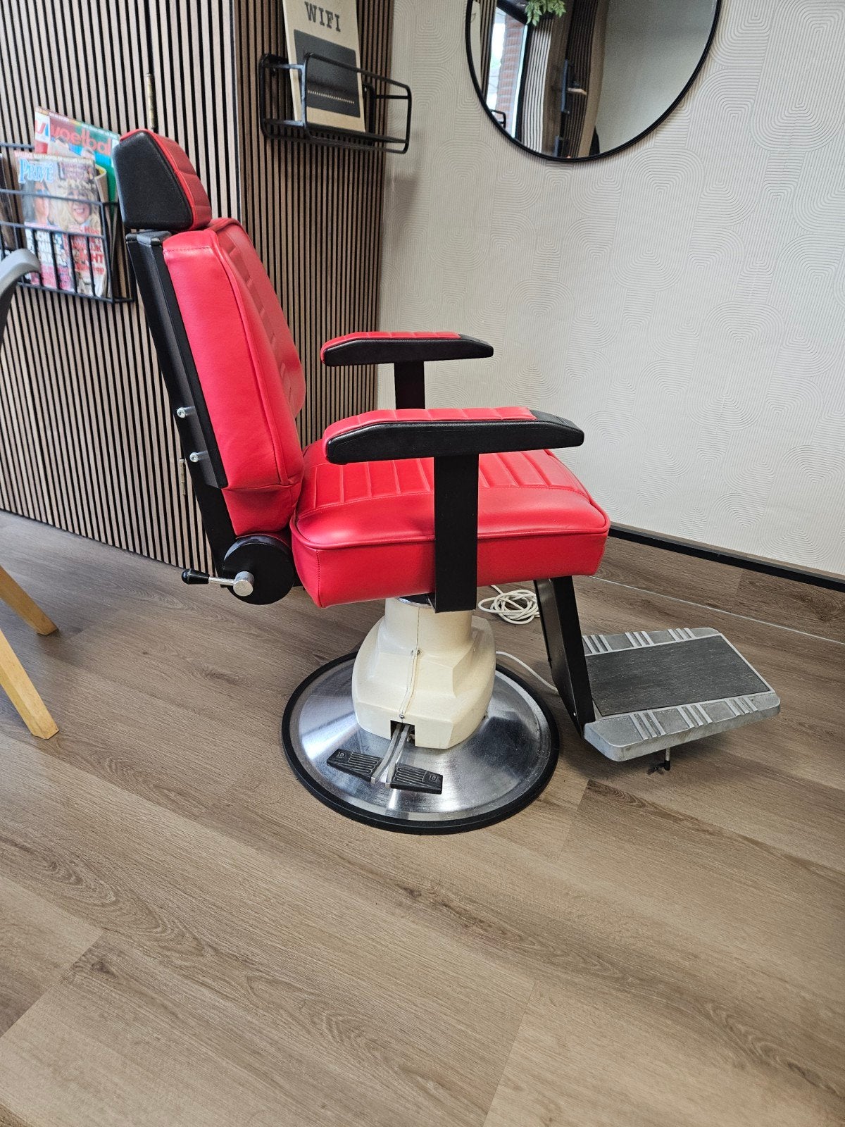 Barber stoel, Huis en Inrichting, Ophalen of Verzenden