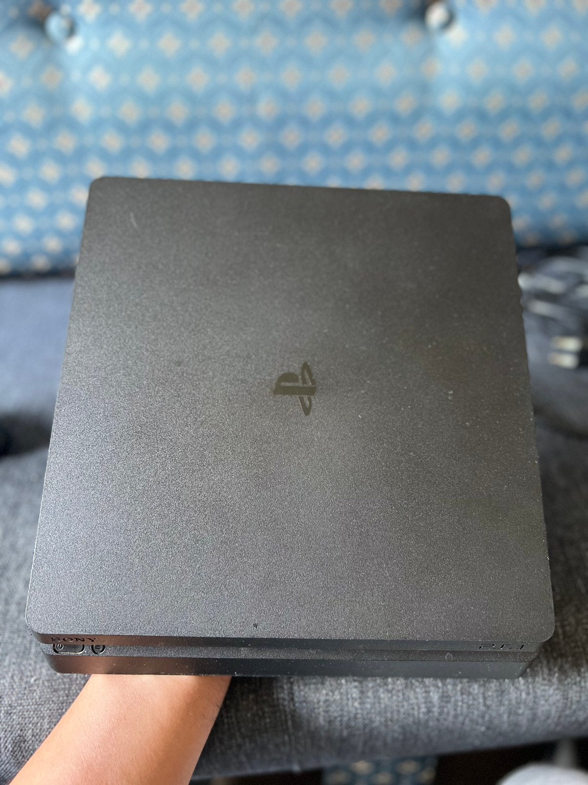 PlayStation 4 Silm, Spelcomputers en Games, Games | Sony PlayStation Vita, Zo goed als nieuw, 2 spelers, Vanaf 12 jaar, Ophalen
