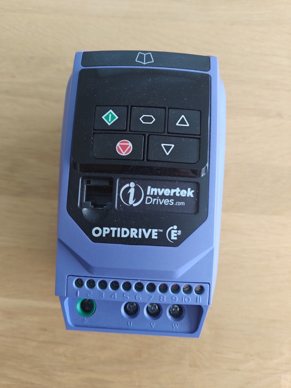 Invertek Optidrive E3 Frequentieomvormer ODE-3-220023-1F12, Ophalen