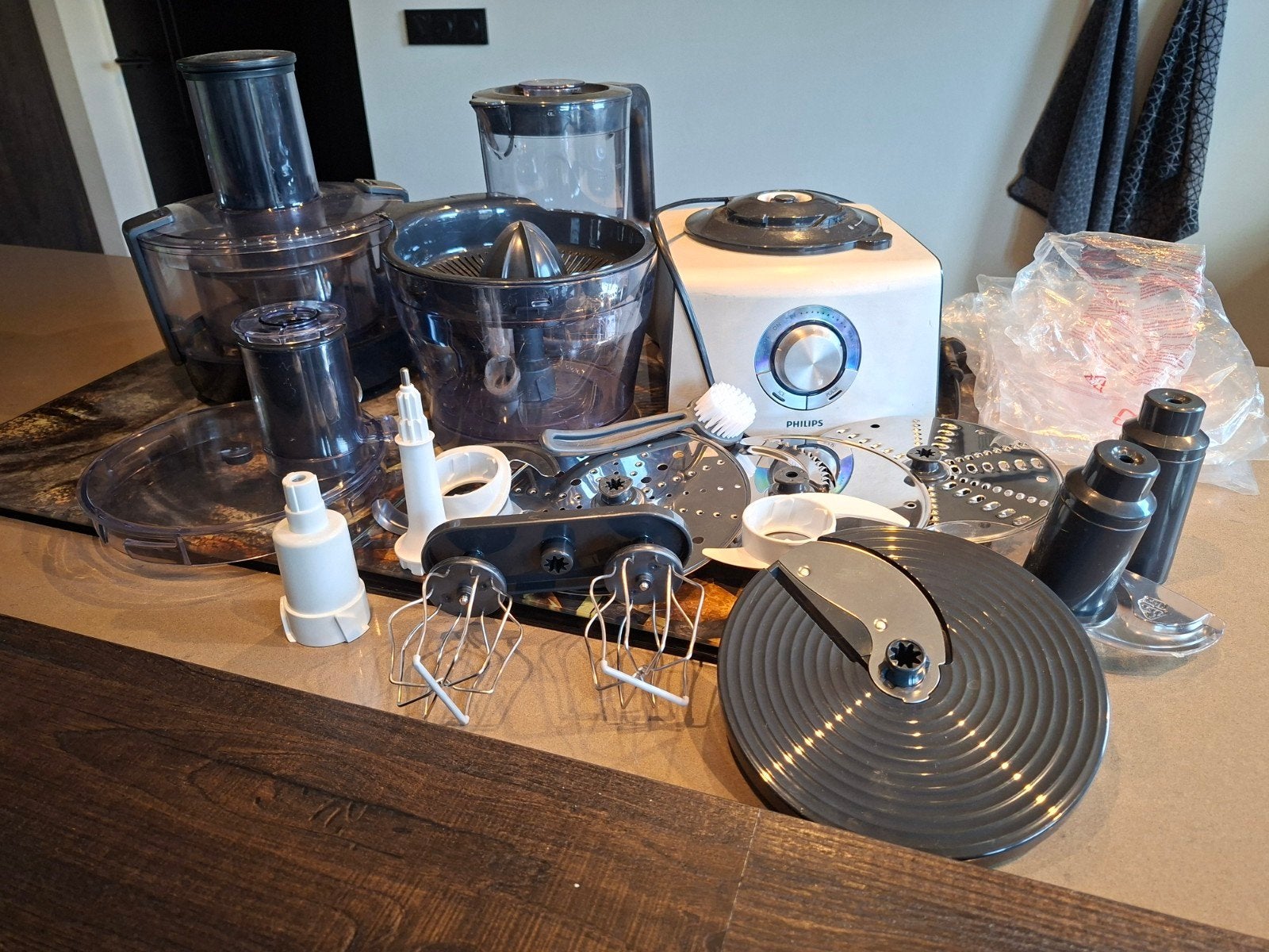 Philips keukenmachine - defect, voor onderdelen/reparatie, Ophalen, Niet werkend, Vaatwasserbestendig, 3 snelheden of meer
