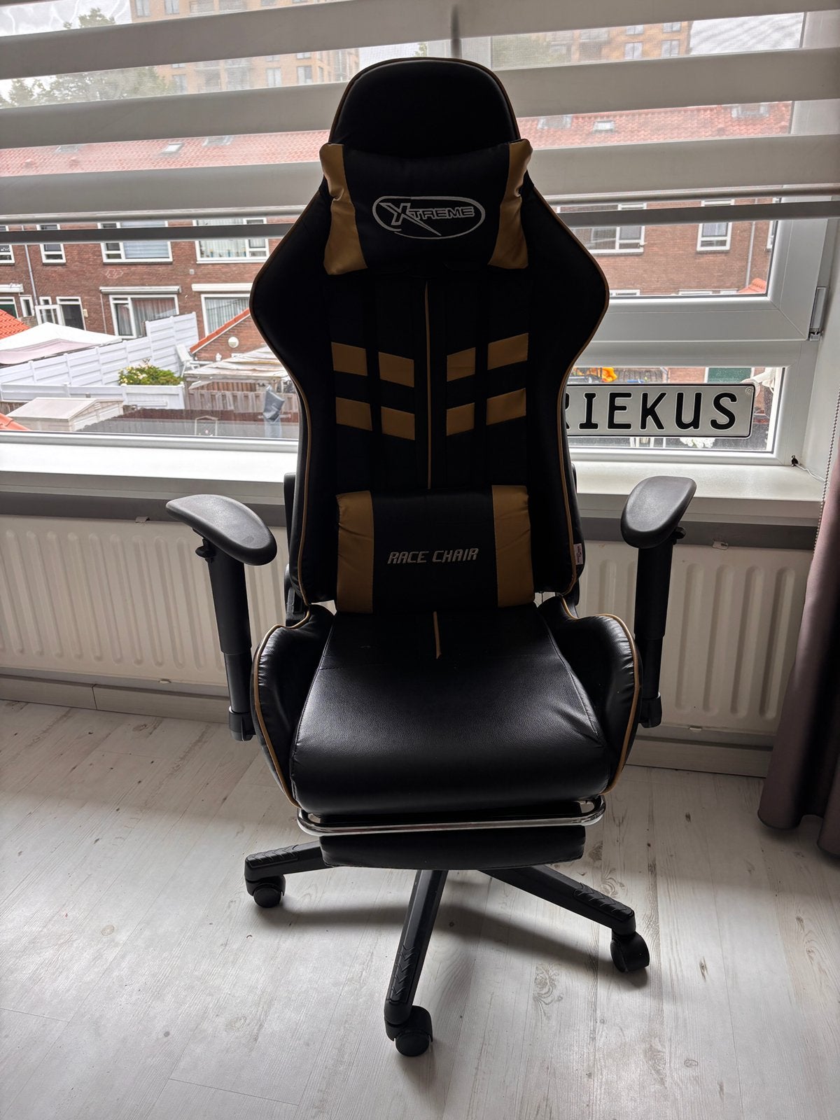 Gamestoel te koop, Ophalen, Zo goed als nieuw, Zwart