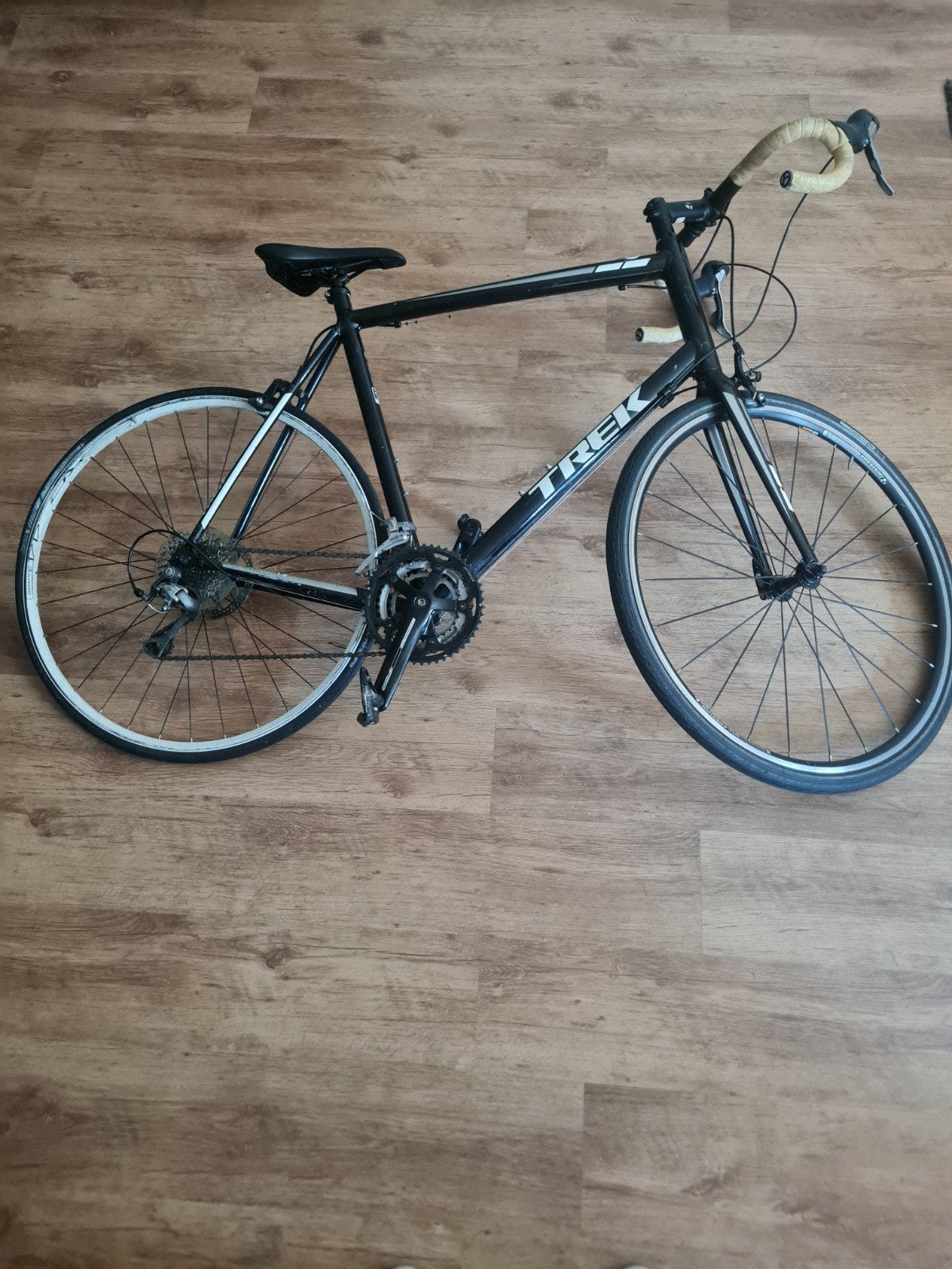 Trek One Series Racefiets - Achterband lek, Gebruikt, Aluminium, Meer dan 20 versnellingen, Ophalen
