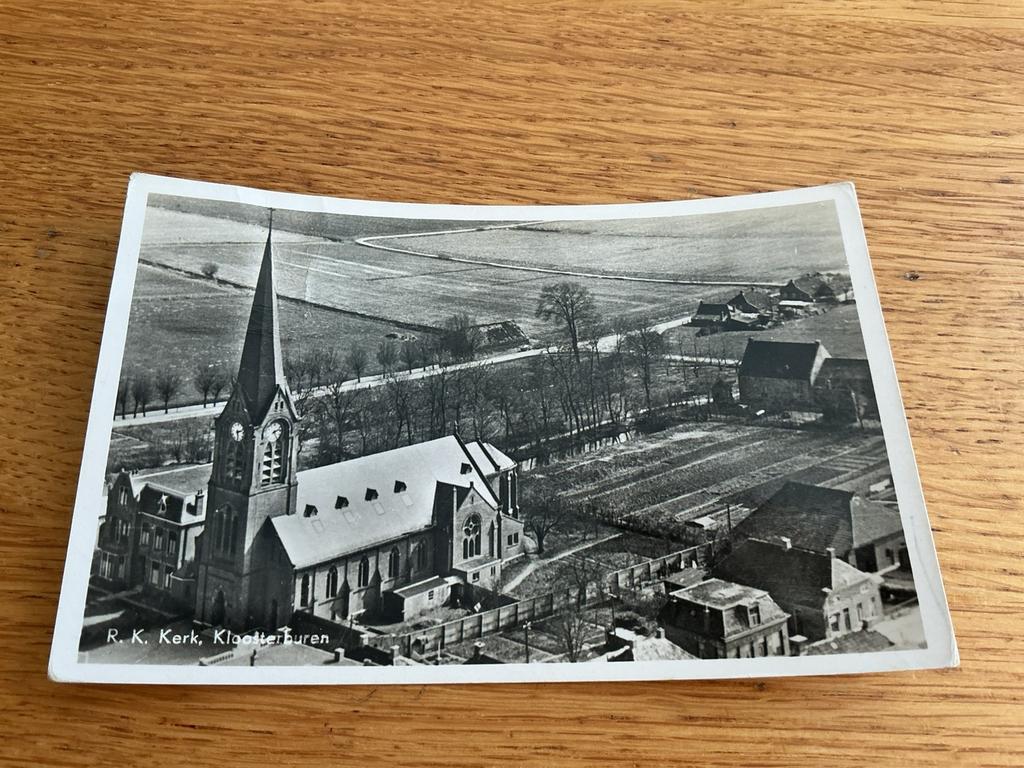 L16 Kloosterburen kerk plakresten vouwen LFN, Ophalen of Verzenden, 1960 tot 1980