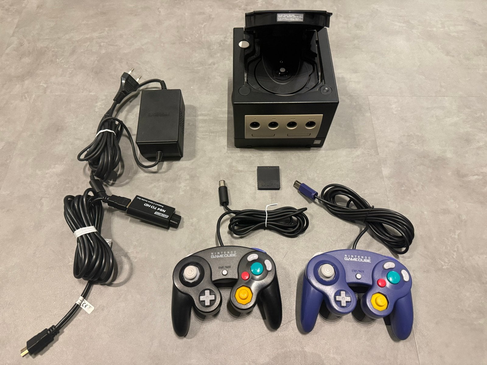 Nintendo GameCube met 2 controllers en HDMI-adapter, Spelcomputers en Games, Gebruikt, Zwart, Met 2 controllers, Ophalen of Verzenden
