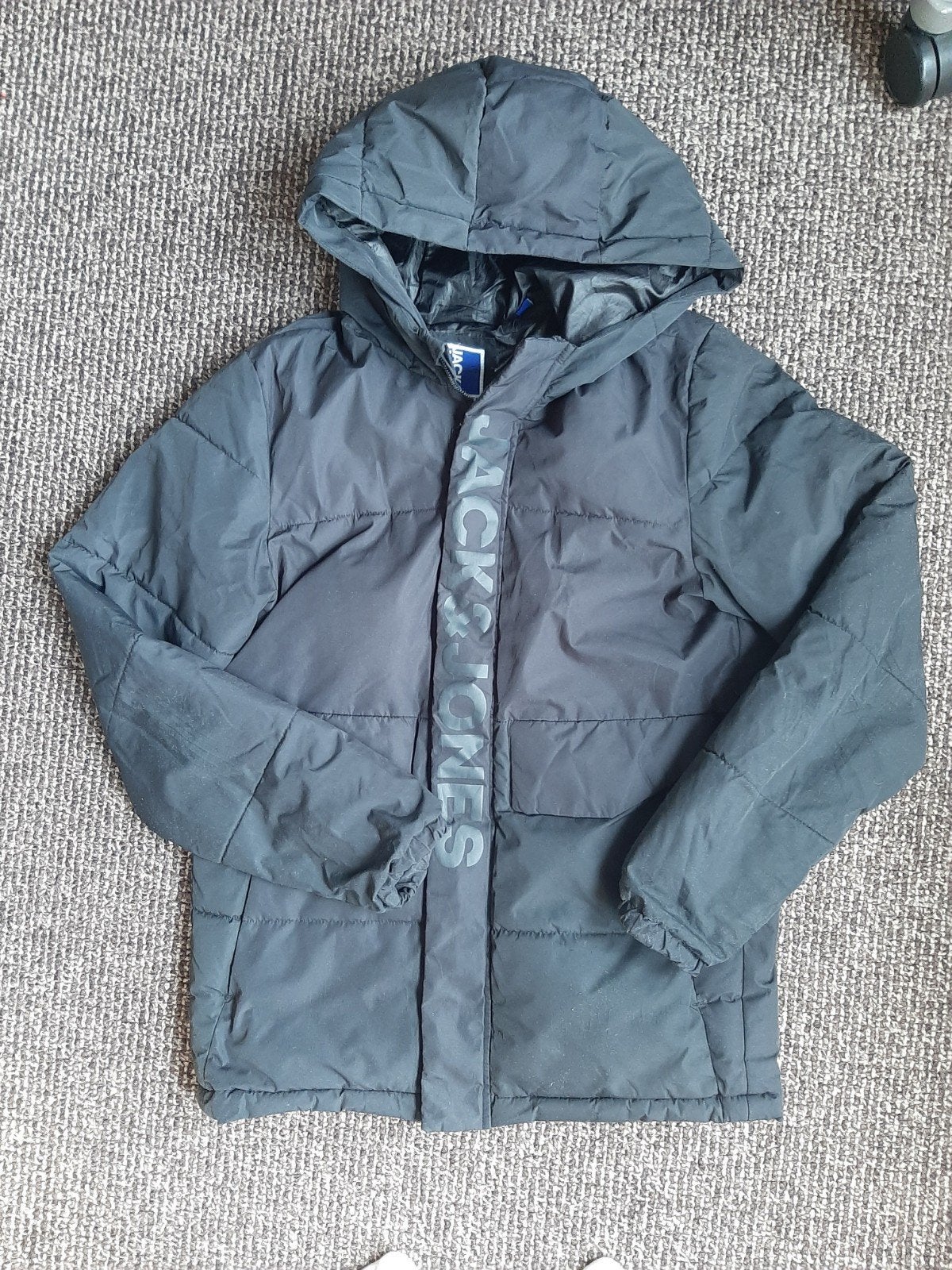 Jack & Jones zwarte winterjas, maat 176, Ophalen of Verzenden, Zo goed als nieuw, Jas, Jongen