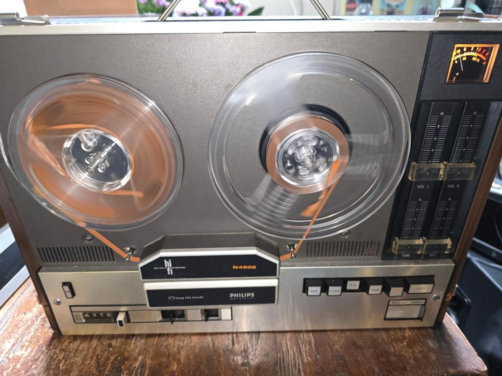 spelende philips  vintage  bandrecorder, Ophalen, Bandrecorder
