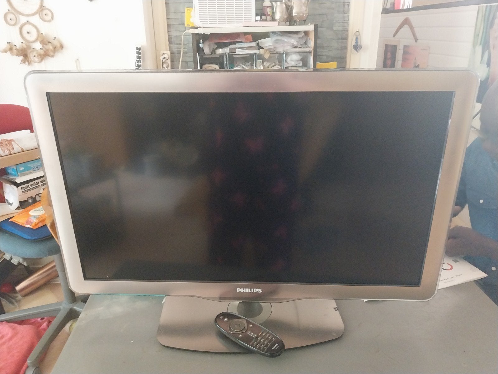 Goed werkende Philips kleuren TV met afstandsbediening, Ophalen
