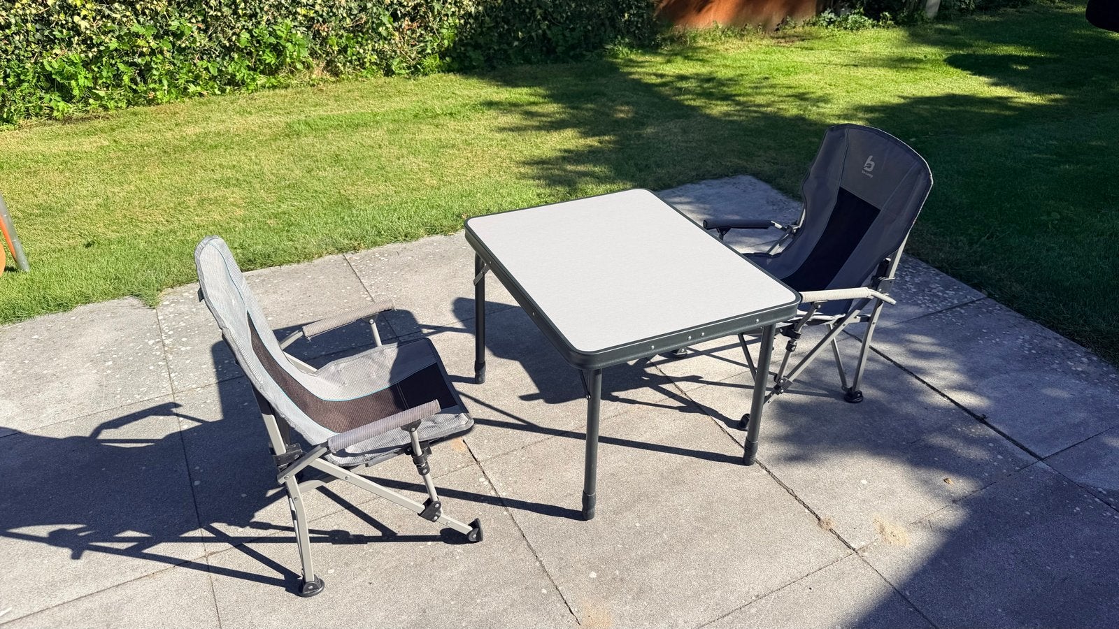 Crespo campingtafel en 2x Bo-Camp kinderstoelen, Ophalen of Verzenden, Zo goed als nieuw