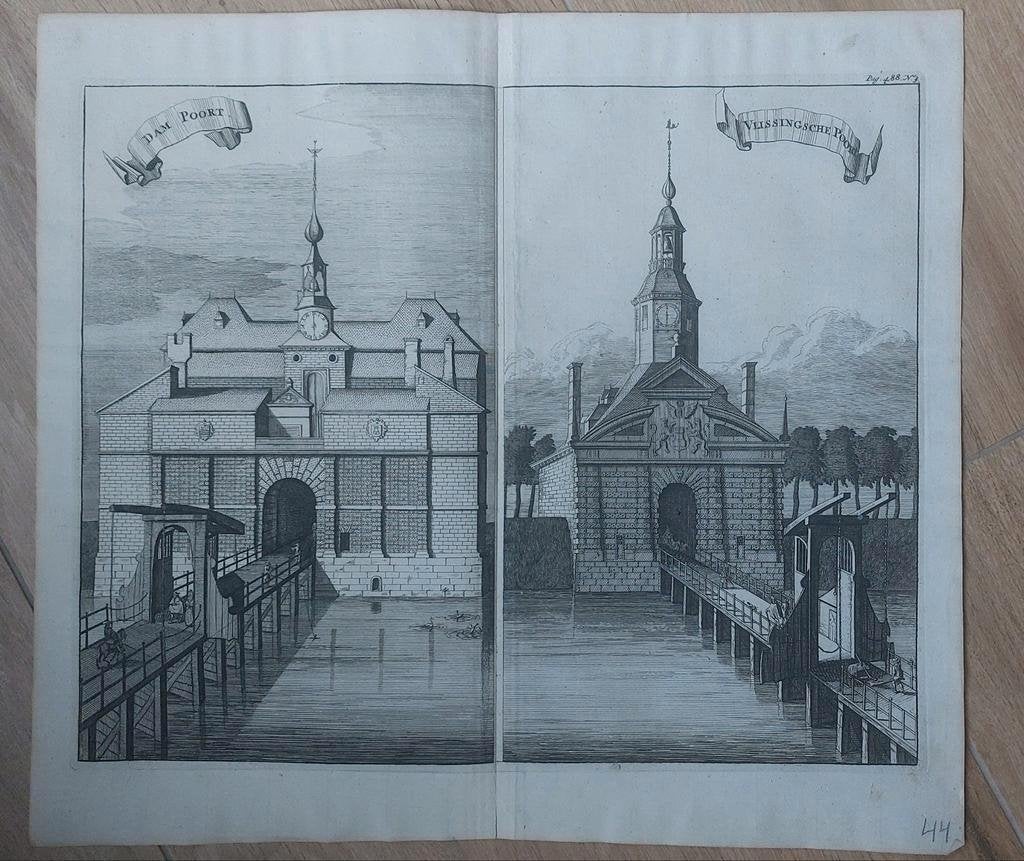 8 /  Dam Poort en Vlissingsche Poort in Middelburg uit 1696, Ophalen of Verzenden