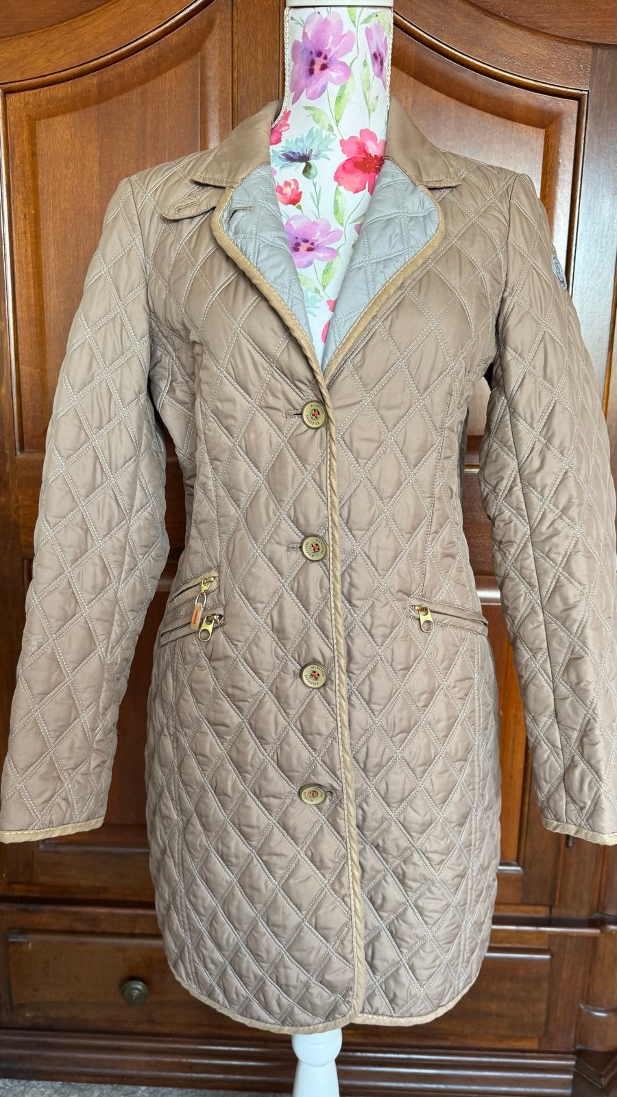 Milestone premium jas - Zo goed als nieuw, maat M, Ophalen of Verzenden, Zo goed als nieuw, Maat 38/40 (M), Beige