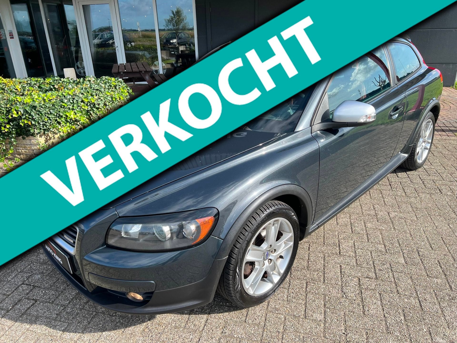 Volvo C30 1.8 Sport NL AUTO/ECC/CRUISE/LMV/TREK APK+NAP, Dealer onderhouden, Gebruikt, 4 cilinders, 4 stoelen