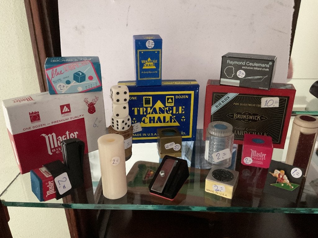 Diverse biljartartikelen, uitverkoop, Ophalen, Nieuw, Keu of Ballen