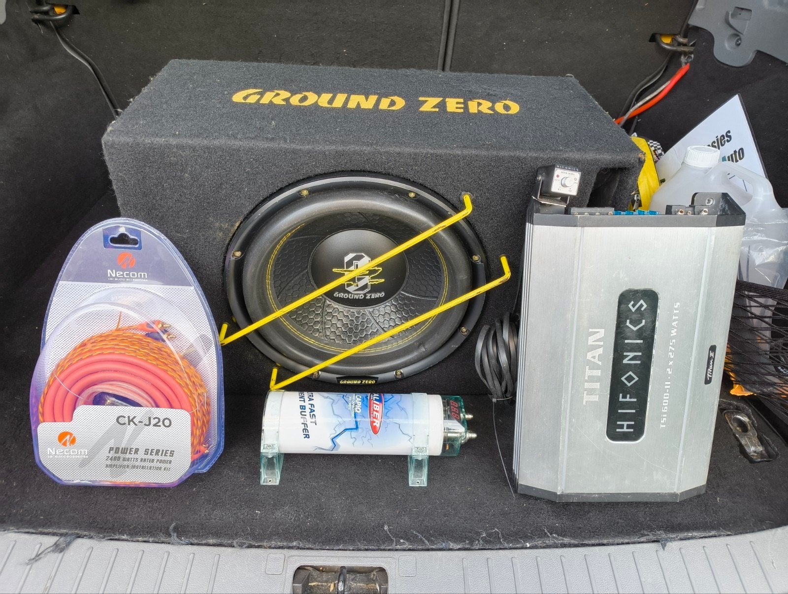 Complete Set Ground Zero Subwoofer & Hifonics 550rms/750rms, Ophalen, Gebruikt
