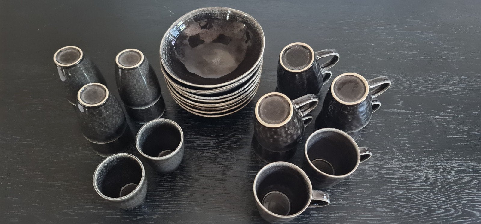 Toscane servies Xenos zwart, Huis en Inrichting, Ophalen of Verzenden, Nieuw, Porselein, Overige stijlen