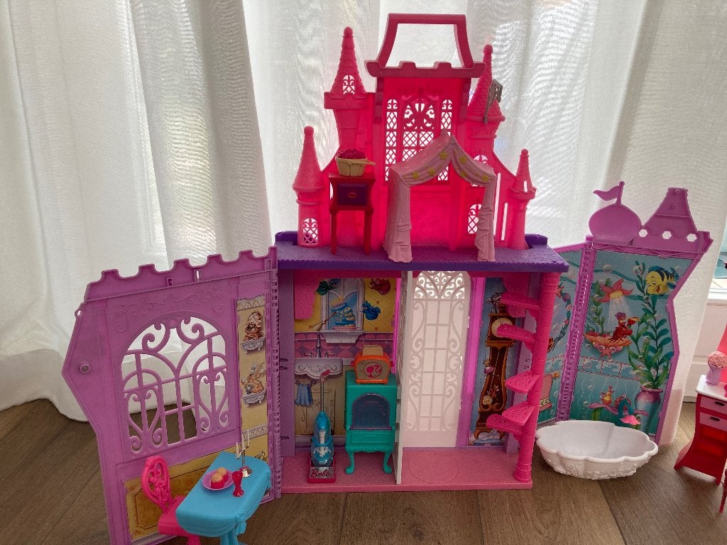 Foto 12 van Barbie allerlei