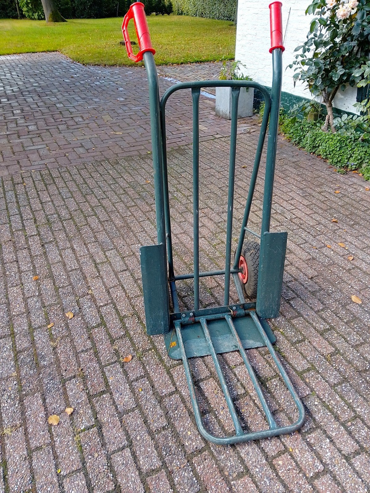 Steekwagen met leegstaande banden, 60 tot 80 liter, Ophalen of Verzenden, Steekwagen