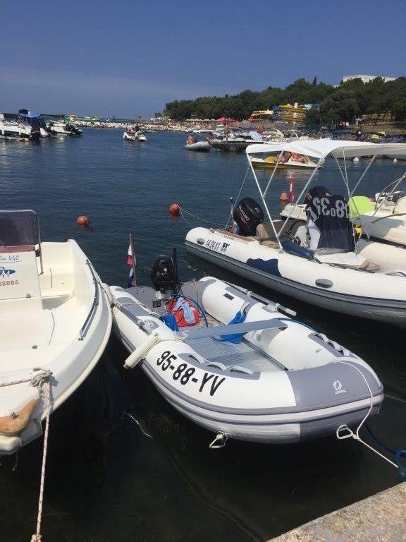Zodiac 350 Alu Rubberboot met Suzuki DF20AS buitenboordmotor, Ophalen, Aluminium, Gebruikt, Anker