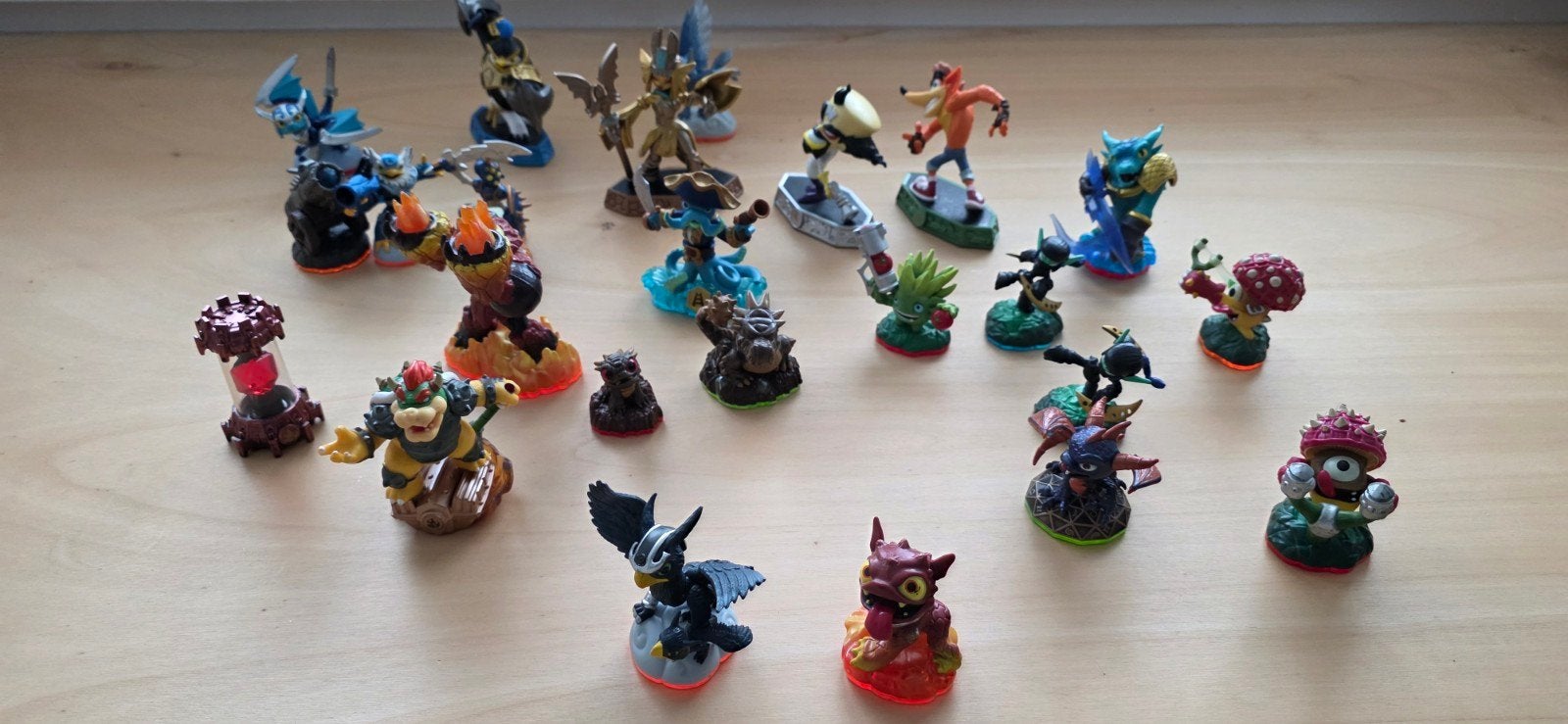 Skylanders en andere figuren - Grote collectie, Ophalen, Gebruikt
