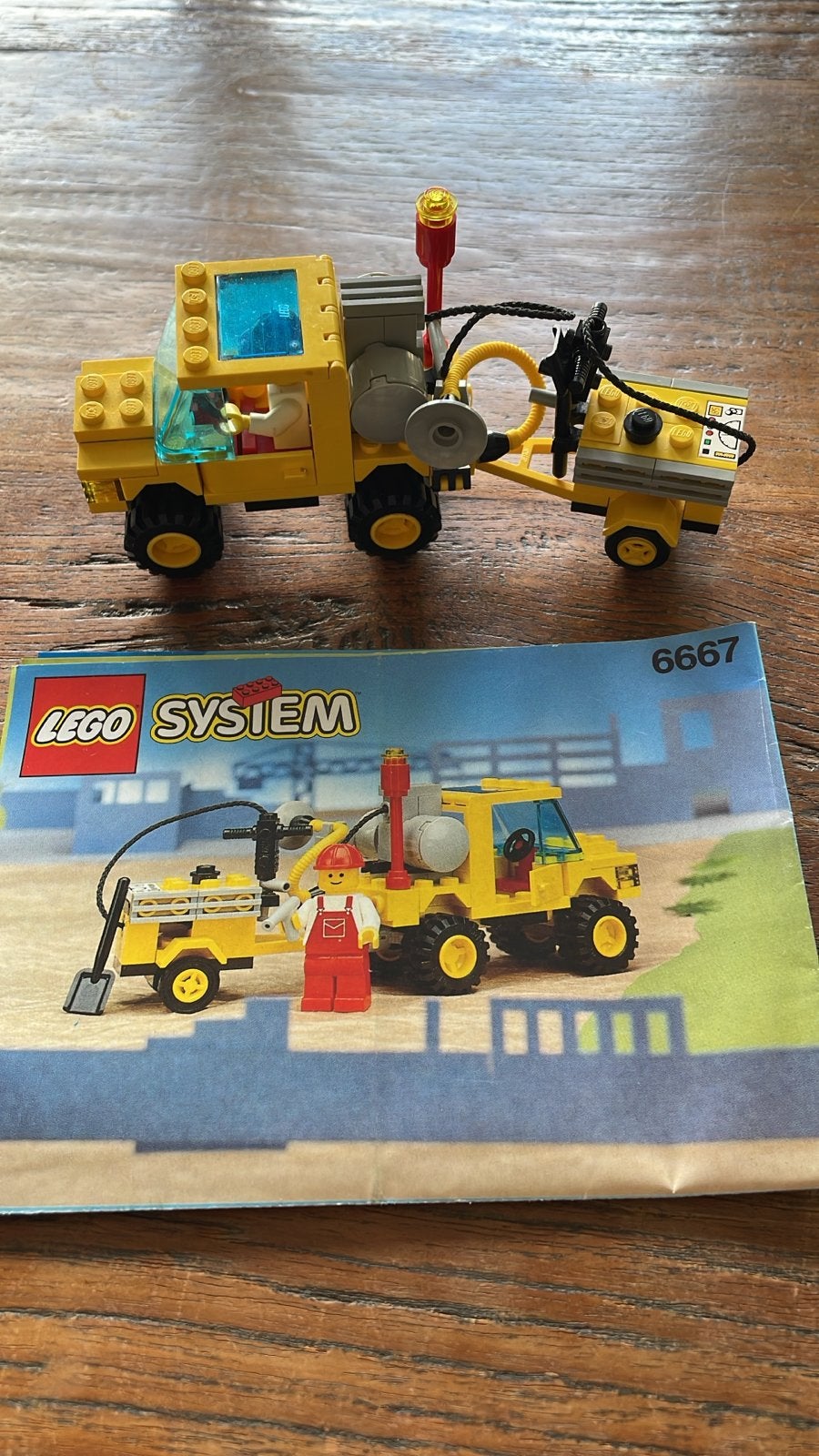 Lego System 6667: asfalt reparatie wagen, Lego, Ophalen of Verzenden, Zo goed als nieuw, Compleet