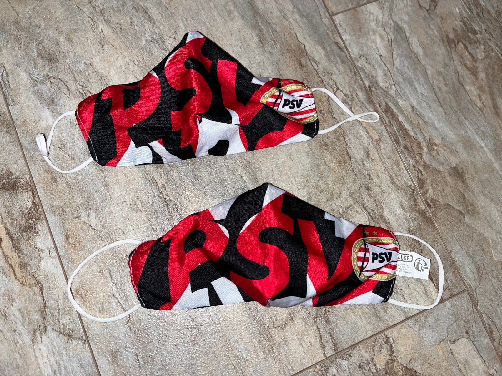 Psv mond maskers, Ophalen of Verzenden, Zo goed als nieuw, Muts