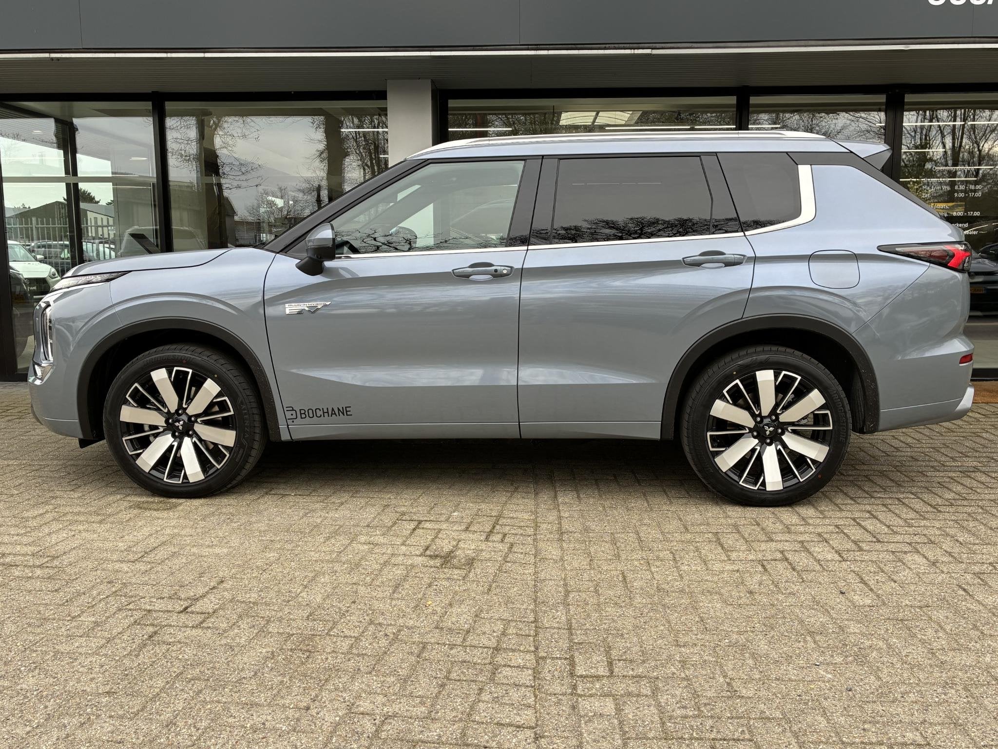 Mitsubishi Outlander 2.4 PHEV Instyle | DEMO | Lederen bekle, Auto's, Mitsubishi, Automaat, 2095 kg, Outlander, 4 cilinders