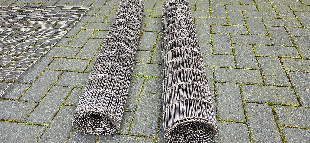 RVS gaas meter hoog 2 stukken ca 7,50 meter samen, Tuin en Terras, Ophalen, Zo goed als nieuw, Minder dan 10 meter, Gaas