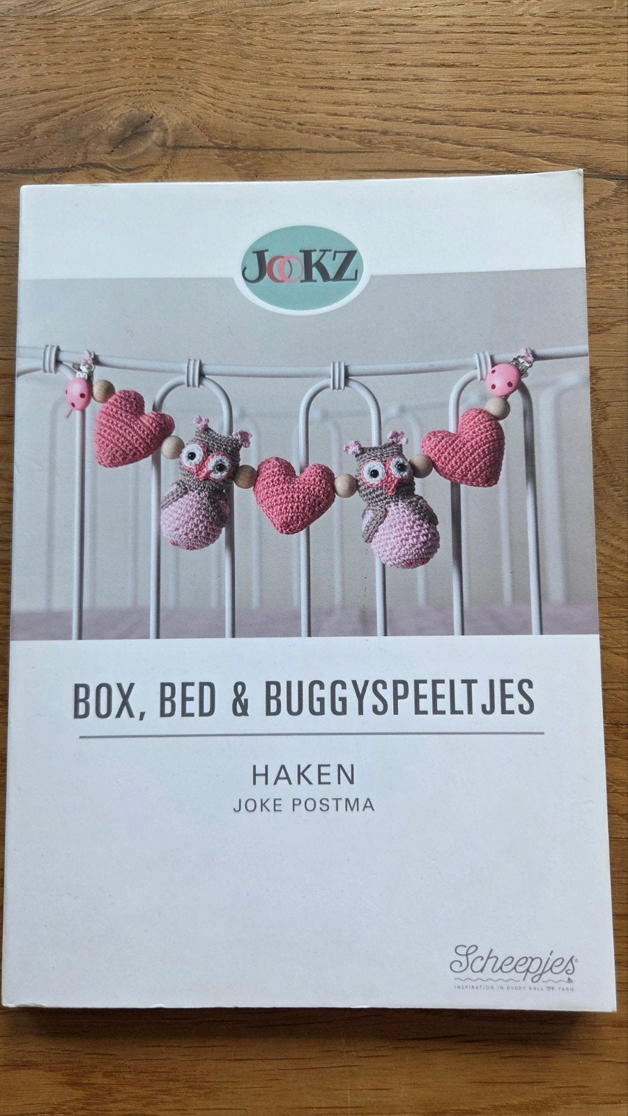 Jookz: Box, Bed & Buggyspeeltjes Haken - Joke Postma, Ophalen of Verzenden, Zo goed als nieuw, Joke Postma
