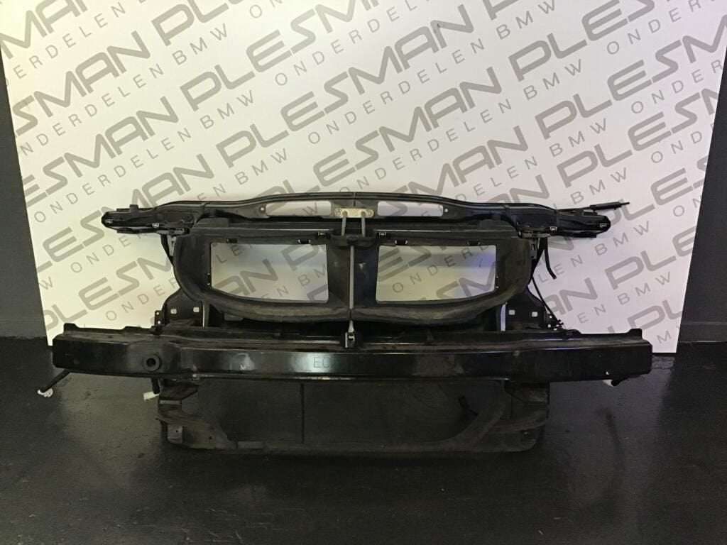 Voorfront BMW E90 E91 LCI 325i, Gebruikt, -, -, Ophalen of Verzenden