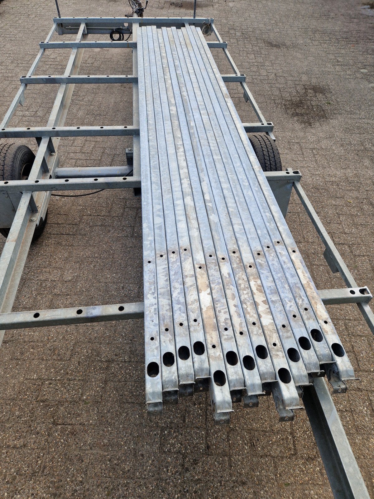 Partij stalen kokers 100x50 lengte 3700mm gegalvaniseerd, Doe-het-zelf en Verbouw, Metalen, Ophalen of Verzenden
