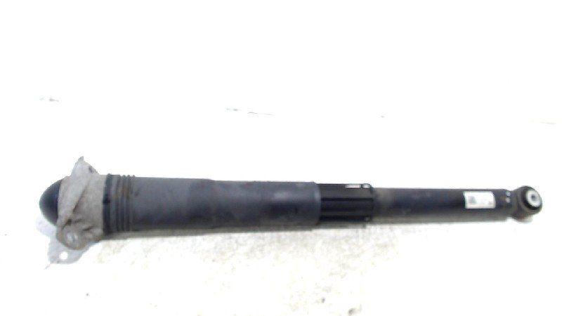Schokbreker links achter Volkswagen Golf, Onderdelen@venauto.nl, Van der Ven Autorecycling B.V., Gebruikt, Ettenseweg 76, 4706 PB Roosendaal, The Netherlands